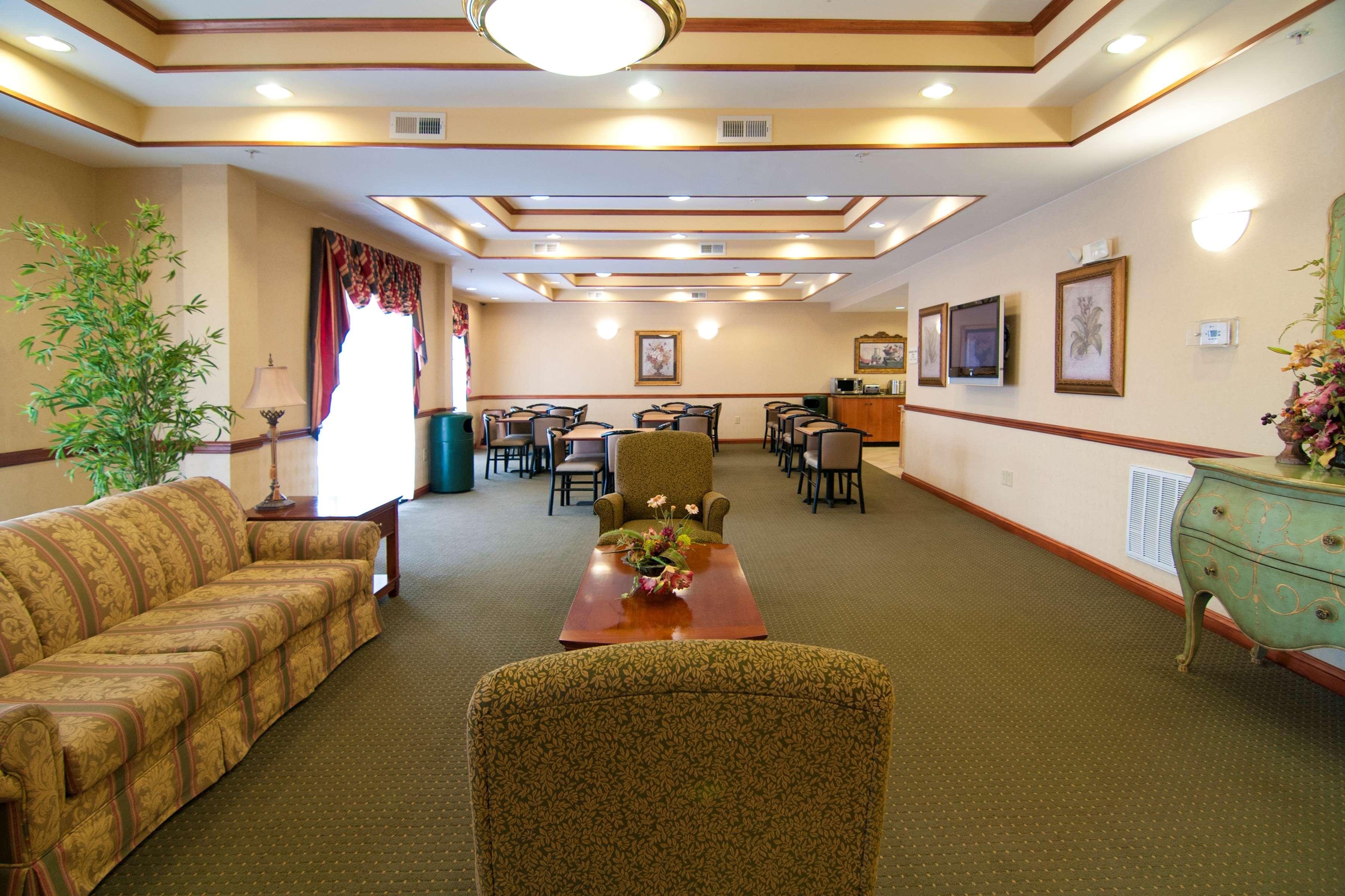 Berrys Crossroads Best Western Executive Inn - Latta מראה חיצוני תמונה